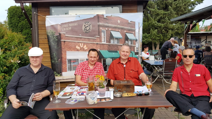 Ike &amp; Humpty &amp; Rene (verantwortlich für den Einlaß) &amp; Axel