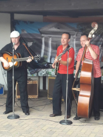 Ike &amp; The Capers