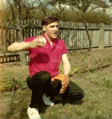 Elvis im Garten / Goethestr 14