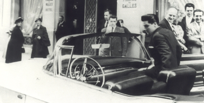 Elvis in Paris